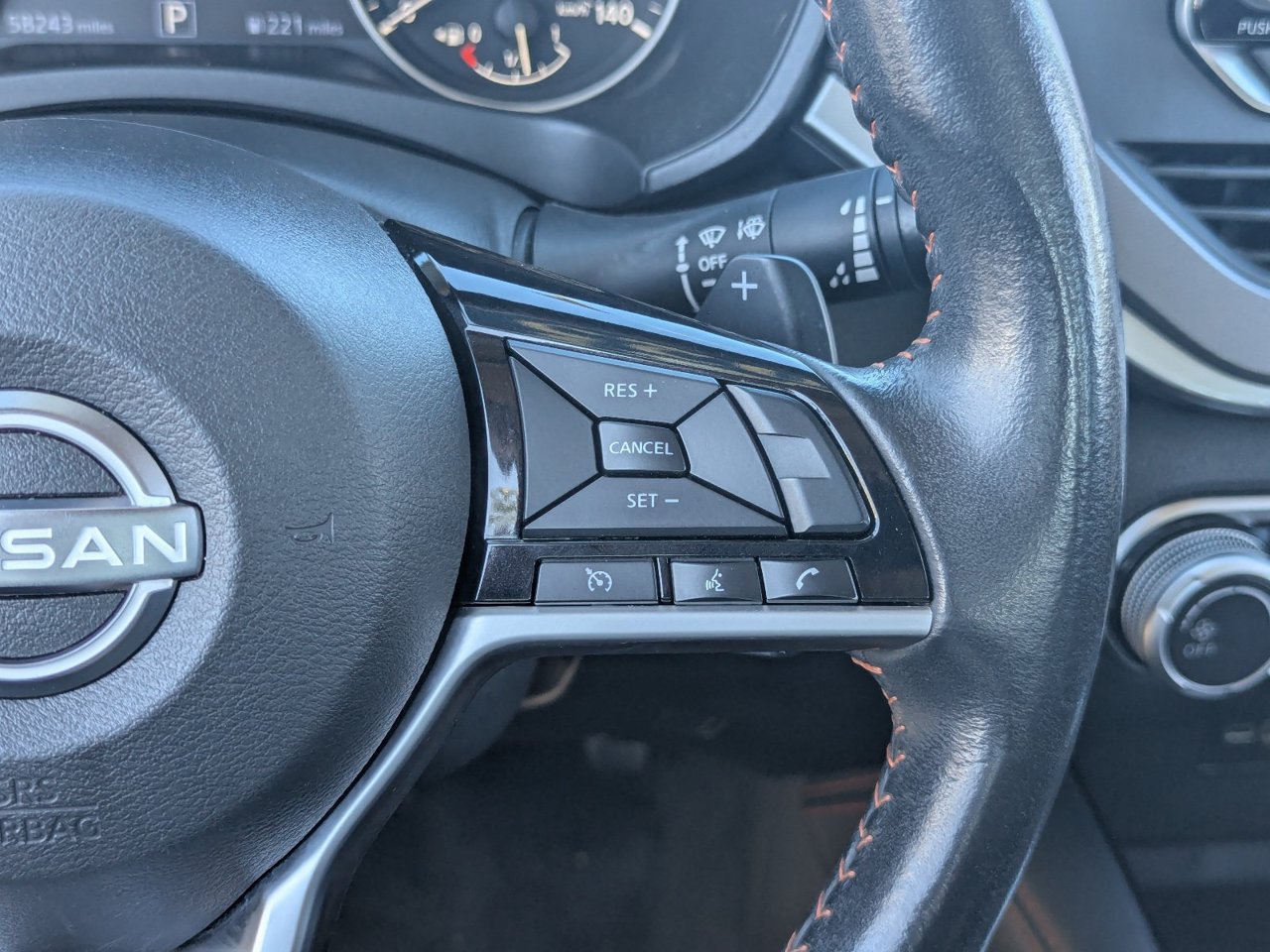 Used 2025 Nissan Altima 2.5 SR FWD image 31