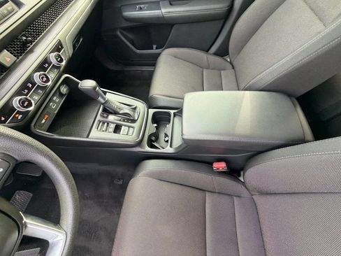 Used 2025 Honda CR-V EX image 18