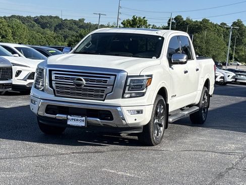 Used 2021 Nissan Titan Platinum Reserve w/ Moonroof Package AWD/4WD image 13