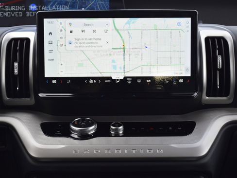 New 2025 Ford Expedition Max Active image 11