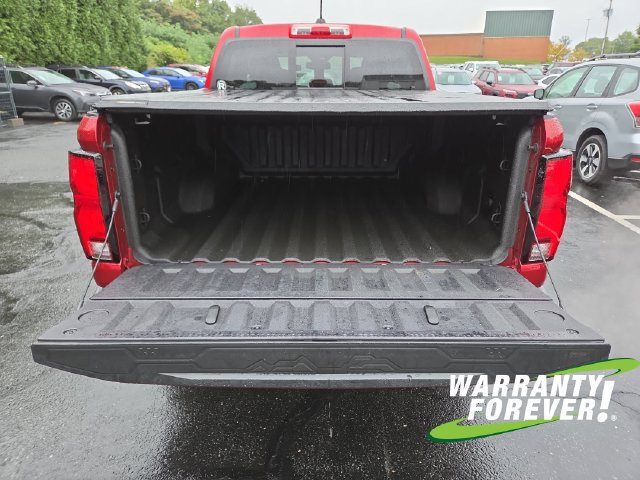Used 2026 Chevrolet Colorado Z71 w/ Technology Package AWD/4WD image 17