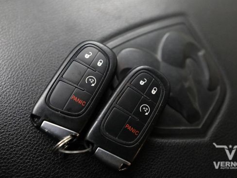 Used 2015 RAM 3500 Laramie w/ Convenience Group image 13