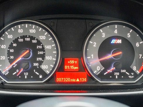 Used 2011 BMW 1 Series M image 26