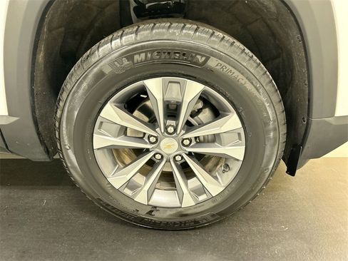 New 2026 Chevrolet Equinox LT w/ Convenience Package II image 7