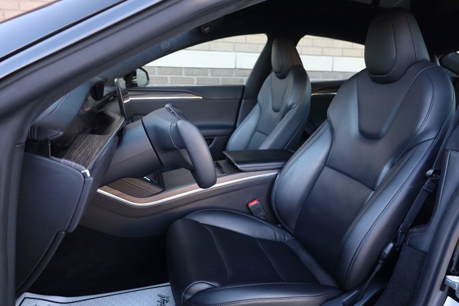 Used 2022 Tesla Model S Standard Range AWD/4WD image 19