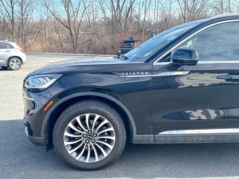 Used 2023 Lincoln Aviator Reserve w/ Equipment Group 201A image 9