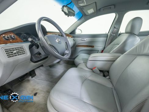 Used 2006 Buick LaCrosse CXL w/ Chrome Appearance Package FWD image 10