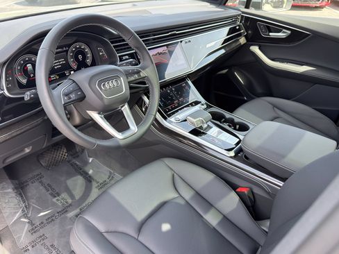 Certified 2026 Audi Q7 2.0T Premium AWD/4WD image 9