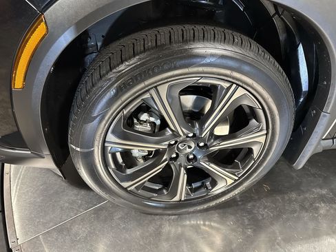 New 2026 INFINITI QX60 Autograph w/ Dark Cargo Package image 10