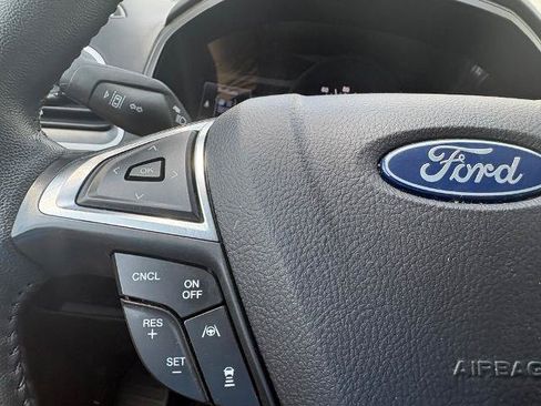 Certified 2024 Ford Edge SEL w/ Convenience Package AWD/4WD image 16