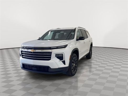 New 2026 Chevrolet Traverse LT w/ Sun and Wheel Package image 5