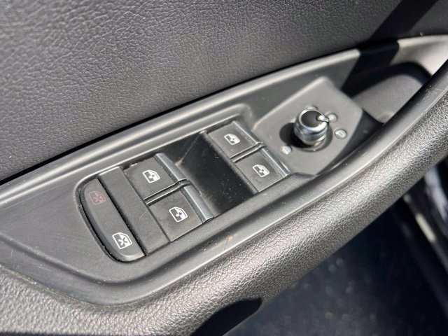 Used 2018 Audi A4 2.0T Ultra Premium w/ Convenience Package FWD image 31