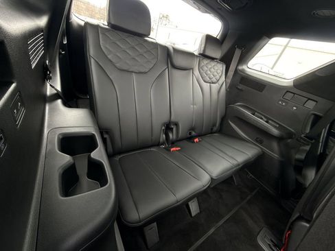 Used 2021 Hyundai Palisade Calligraphy image 26