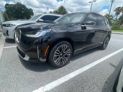 Used 2025 BMW X3 xDrive30i w/ Convenience Package AWD/4WD image 1