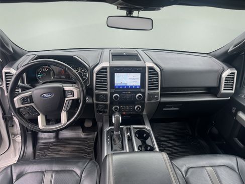 Used 2019 Ford F150 Platinum w/ Equipment Group 701A Luxury image 11