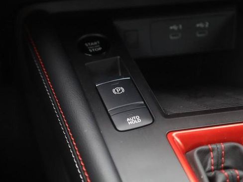 New 2026 Nissan Kicks SR AWD/4WD image 17
