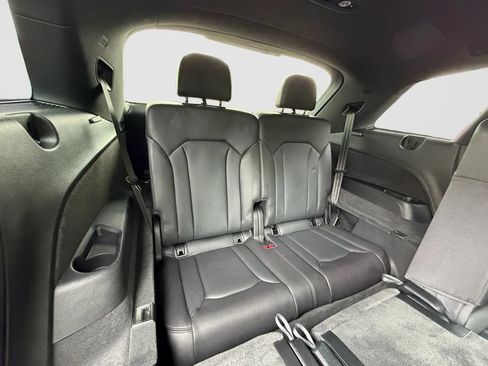 Used 2017 Audi Q7 3.0T Premium Plus AWD/4WD image 20