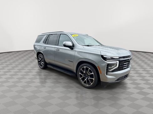 Certified 2025 Chevrolet Tahoe RST w/ RST Capability Package AWD/4WD image 2