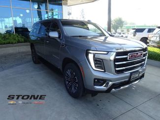 New 2026 GMC Yukon XL Elevation video 1