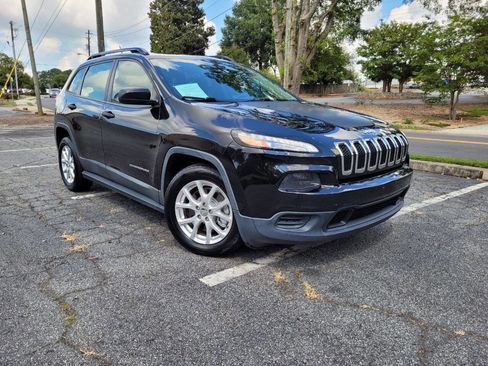 Used 2015 Jeep Cherokee Sport w/ Sport Appearance Group image 1