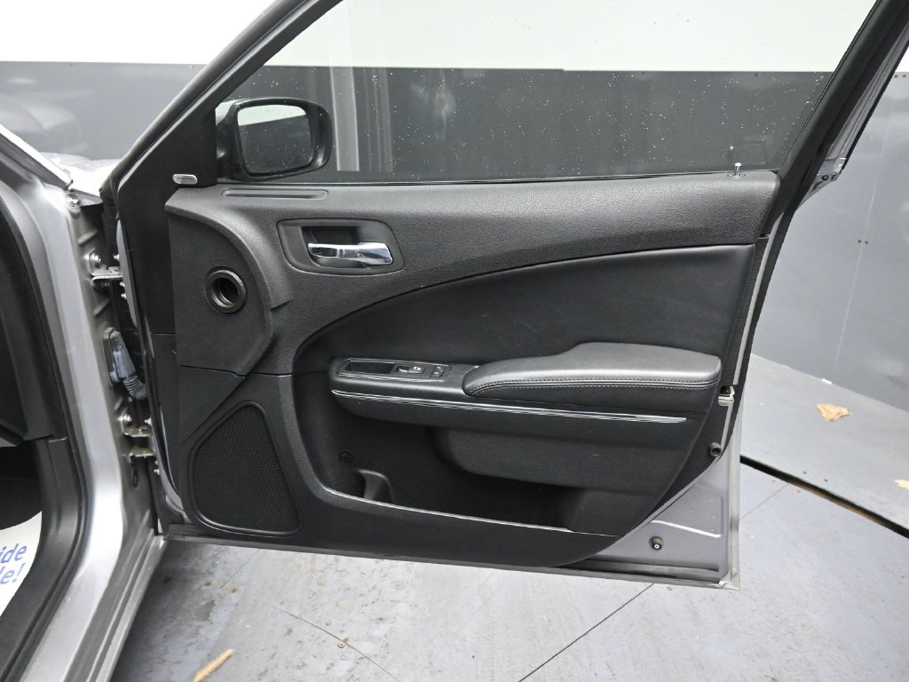 Used 2013 Dodge Charger SXT AWD/4WD image 18