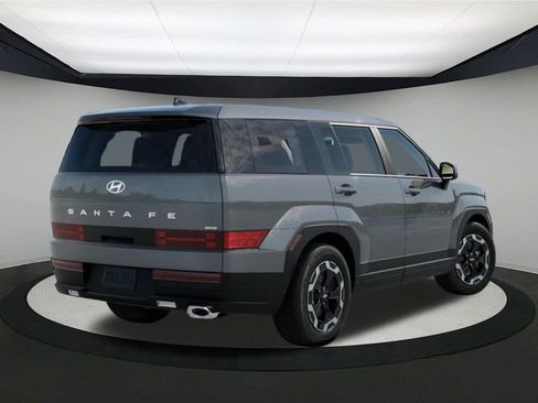 New 2026 Hyundai Santa Fe SE image 4