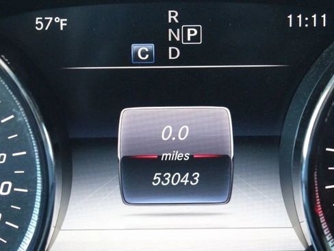 Used 2017 Mercedes-Benz E 300 4MATIC image 16