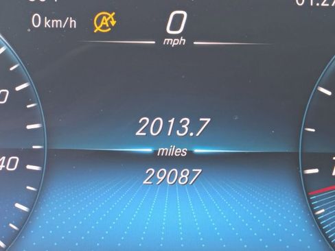 Used 2020 Mercedes-Benz C 300 4MATIC Sedan image 6