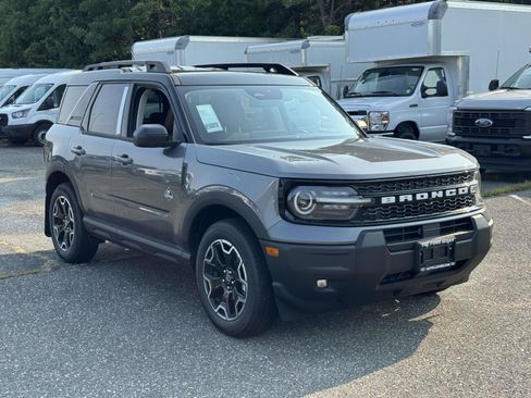 New 2026 Ford Bronco Sport Outer Banks AWD/4WD image 2