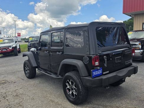 Used 2016 Jeep Wrangler Unlimited Sport w/ Quick Order Package 24S AWD/4WD image 2