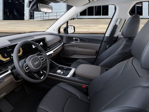 New 2026 Kia Carnival LXS image 17