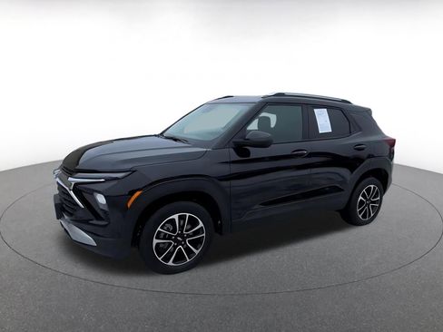 Used 2025 Chevrolet TrailBlazer LT image 8