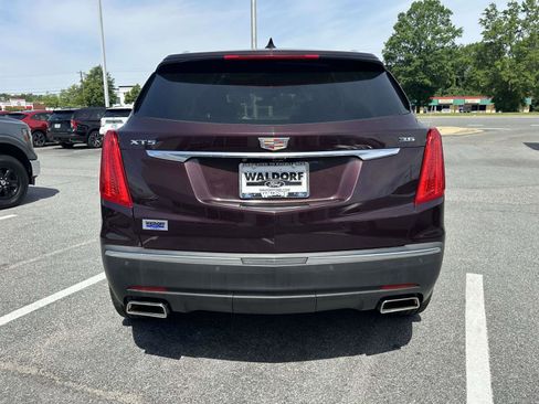 Used 2018 Cadillac XT5 Premium Luxury FWD image 5
