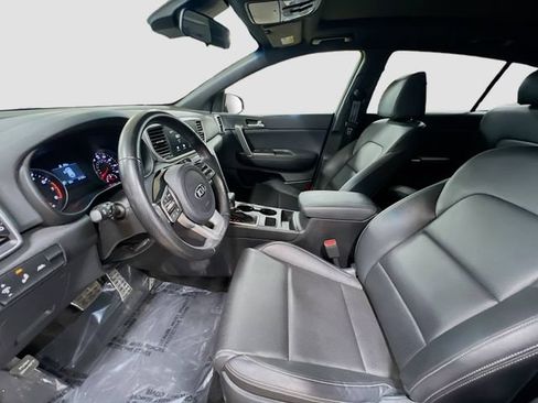 Used 2022 Kia Sportage Nightfall Edition FWD image 19