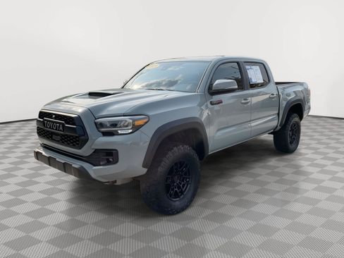 Used 2021 Toyota Tacoma TRD Pro AWD/4WD image 11