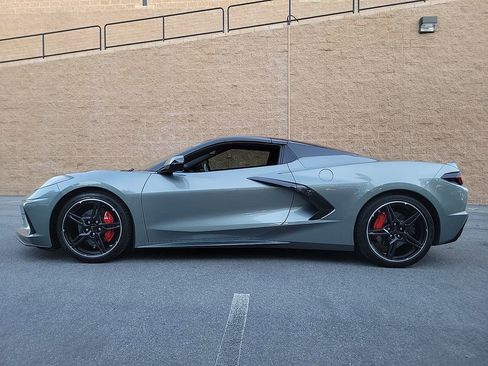 Used 2024 Chevrolet Corvette Stingray Preferred Conv w/ Stealth Interior Trim Package image 12