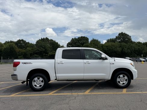 Used 2012 Toyota Tundra Limited w/ Memory Pkg AWD/4WD image 5