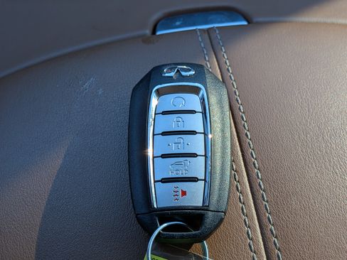 Used 2023 INFINITI QX60 Sensory w/ Cargo Package FWD image 36