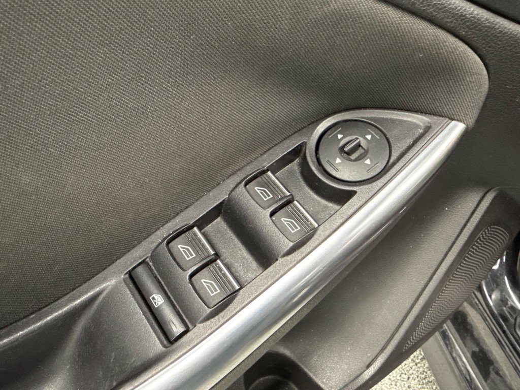 Used 2016 Ford Focus ST FWD image 18