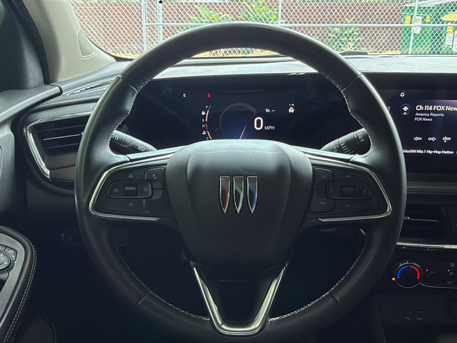 Used 2025 Buick Encore GX Preferred AWD/4WD image 26