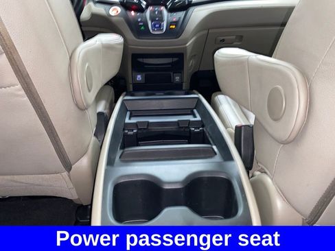 Used 2023 Honda Odyssey EX-L image 28