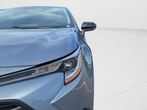 Certified 2025 Toyota Corolla LE FWD image 25