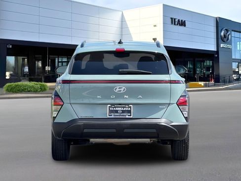 Used 2024 Hyundai Kona SEL AWD/4WD image 5