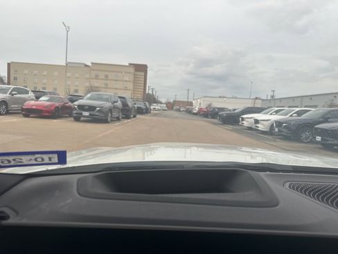 Used 2024 BMW 230i Coupe w/ Premium Package image 11