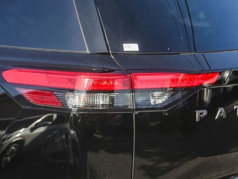 New 2026 Nissan Pathfinder SV FWD image 9