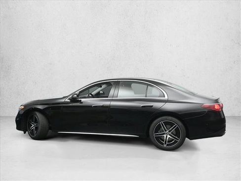 New 2026 Mercedes-Benz E 350 4MATIC Sedan image 6