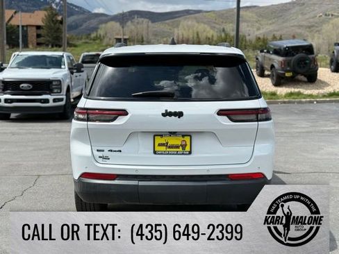 Used 2023 Jeep Grand Cherokee L Laredo AWD/4WD image 4