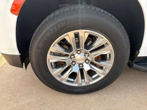 Used 2021 Chevrolet Tahoe LT w/ Luxury Package AWD/4WD image 8