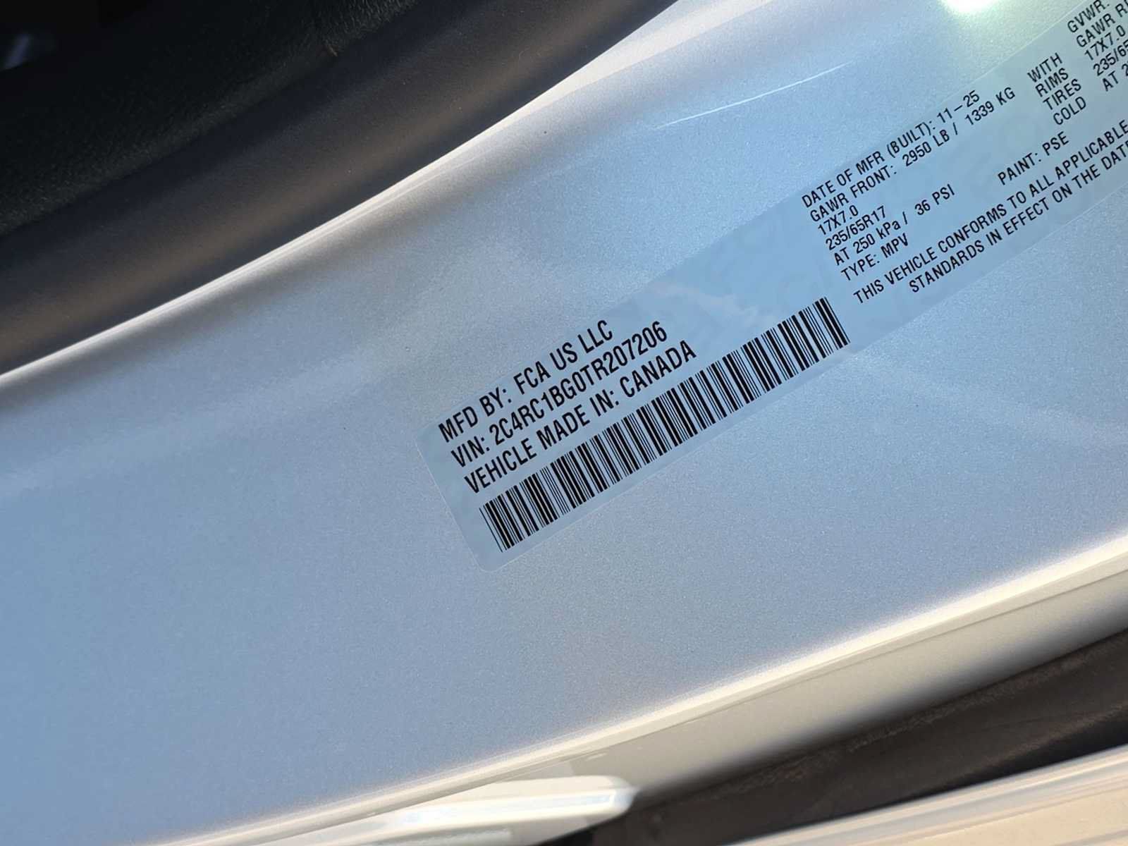 Used 2026 Chrysler Pacifica Select FWD image 25