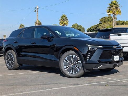 New 2026 Chevrolet Blazer EV LT image 2